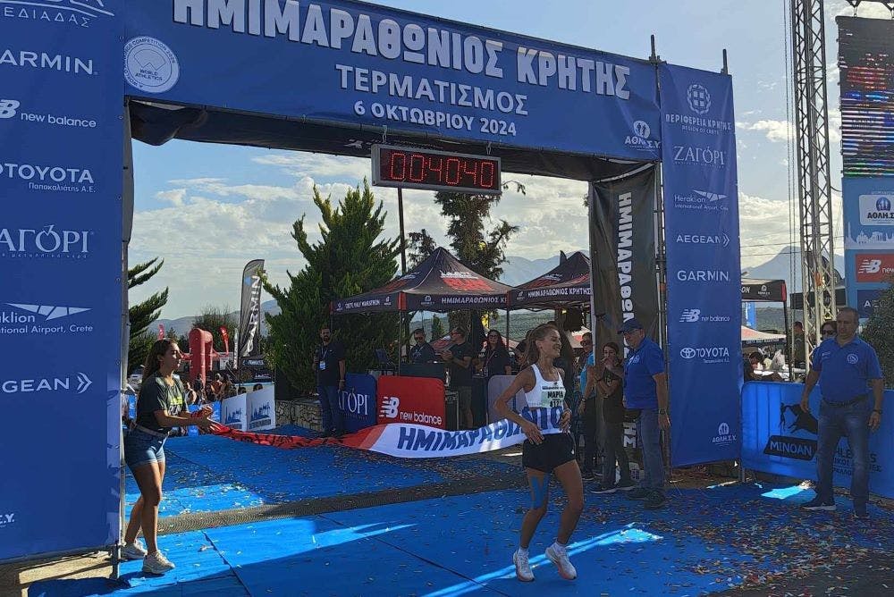 Ημιμαραθώνιος Κρήτης: Νικητής με ρεκόρ διαδρομής ο Ιωαννίδης στα 10χλμ, νικήτρια η Νικολακάκη-vid runbeat.gr